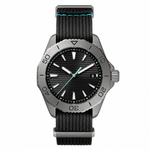 TAG Heuer Aquaracer Professional 200 Solargraph