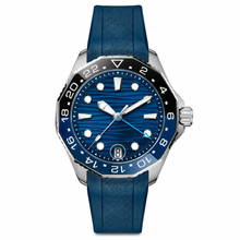 TAG Heuer Aquaracer Professional 300 GMT